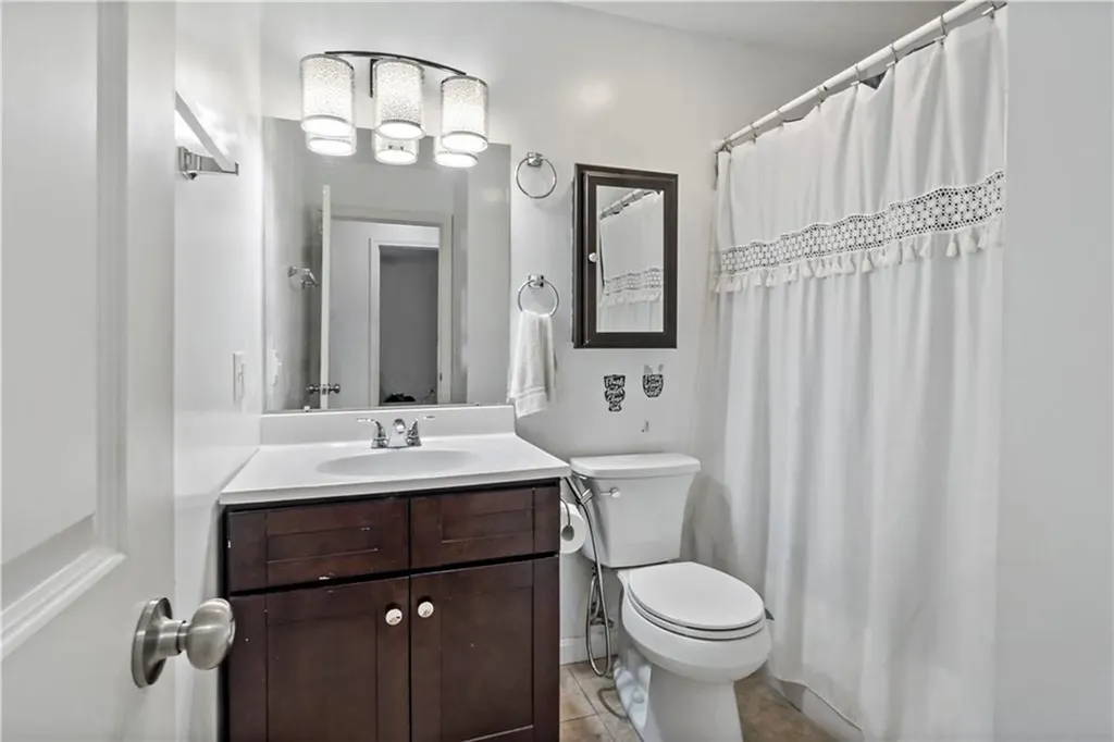 139 Danielle Drive Woonsocket RI 02895