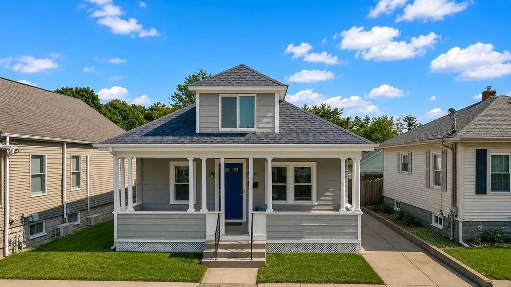 139 Fort Street East Providence RI 02914