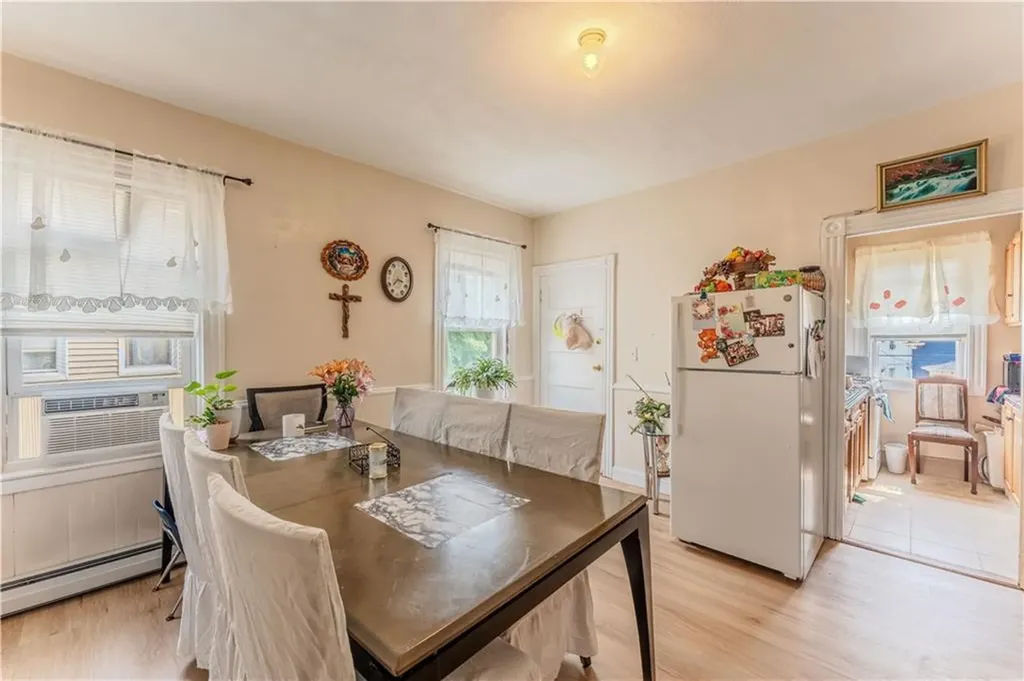 264 Douglas Avenue Providence RI 02908