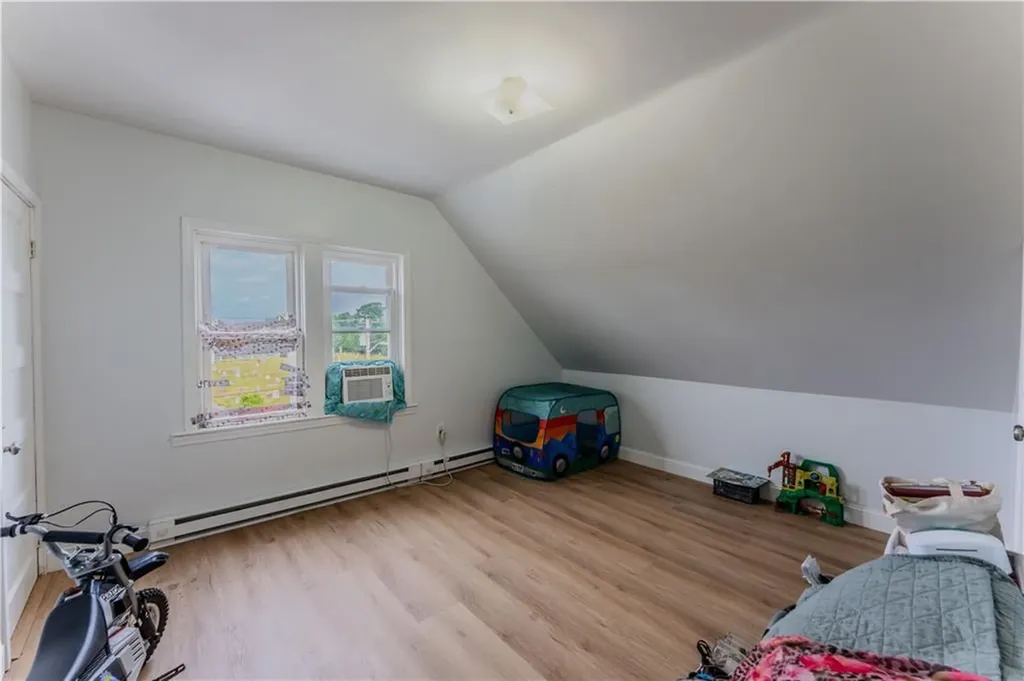 264 Douglas Avenue Providence RI 02908