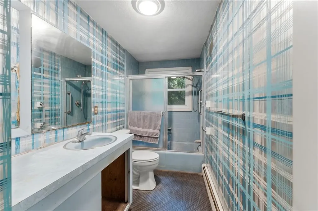 41 Shirley Street Warwick RI 02888