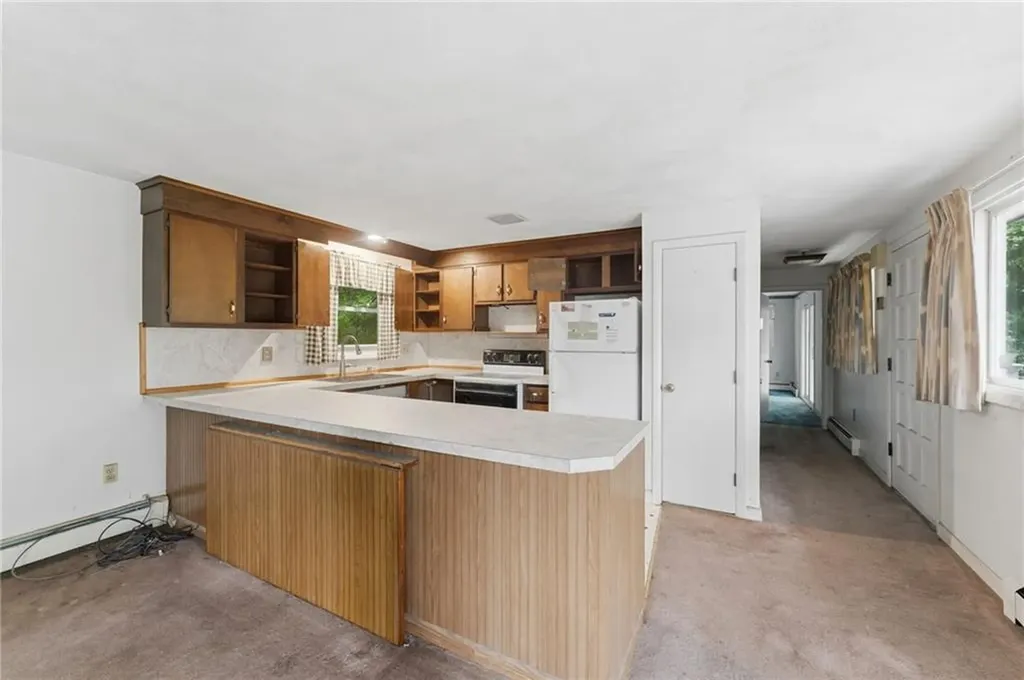 41 Shirley Street Warwick RI 02888