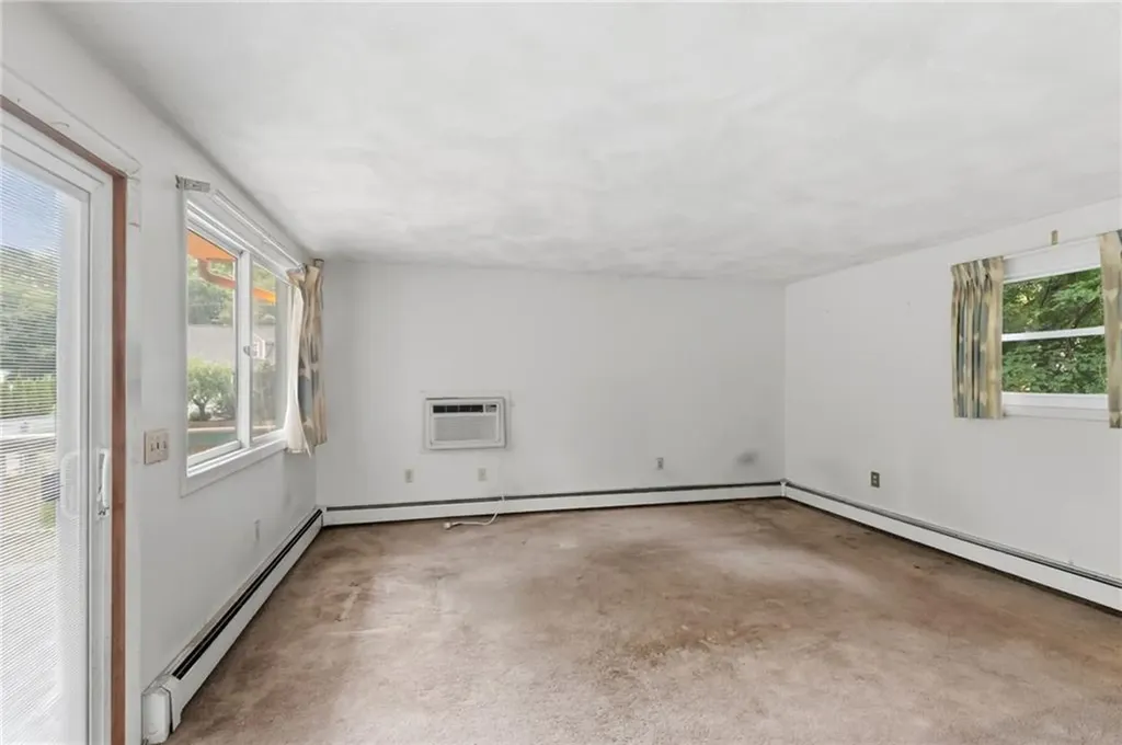 41 Shirley Street Warwick RI 02888
