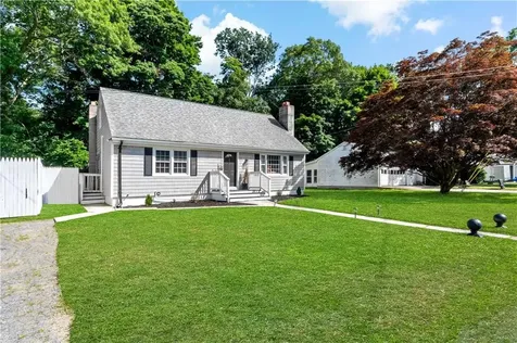 80 Briggs Lane Tiverton RI 02878