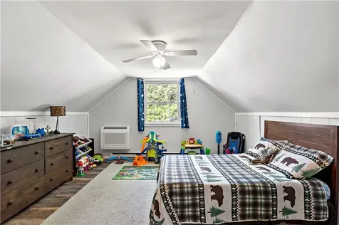 80 Briggs Lane Tiverton RI 02878