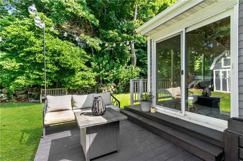 80 Briggs Lane Tiverton RI 02878