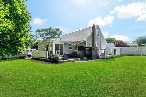 80 Briggs Lane Tiverton RI 02878