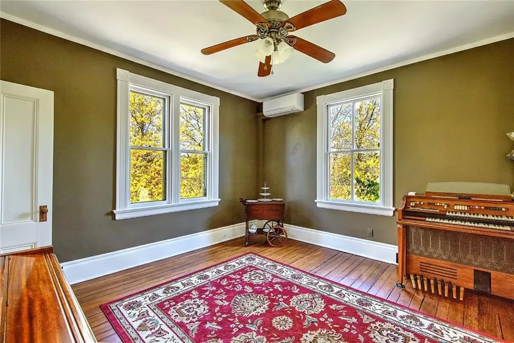240 Brown Street Providence RI 02906