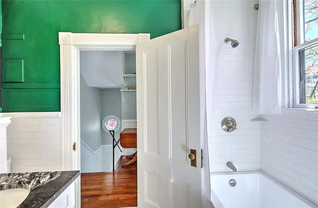 240 Brown Street Providence RI 02906