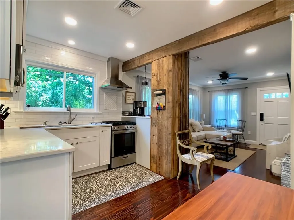 18 Sylvan Street Newport RI 02840