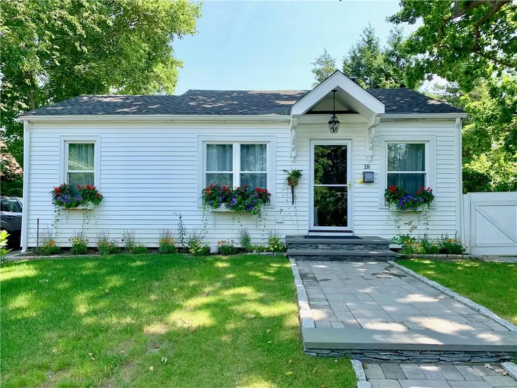 18 Sylvan Street Newport RI 02840
