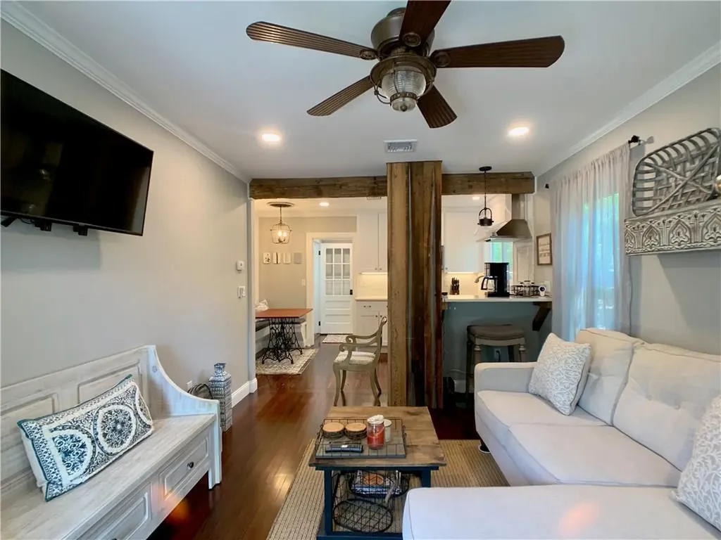 18 Sylvan Street Newport RI 02840