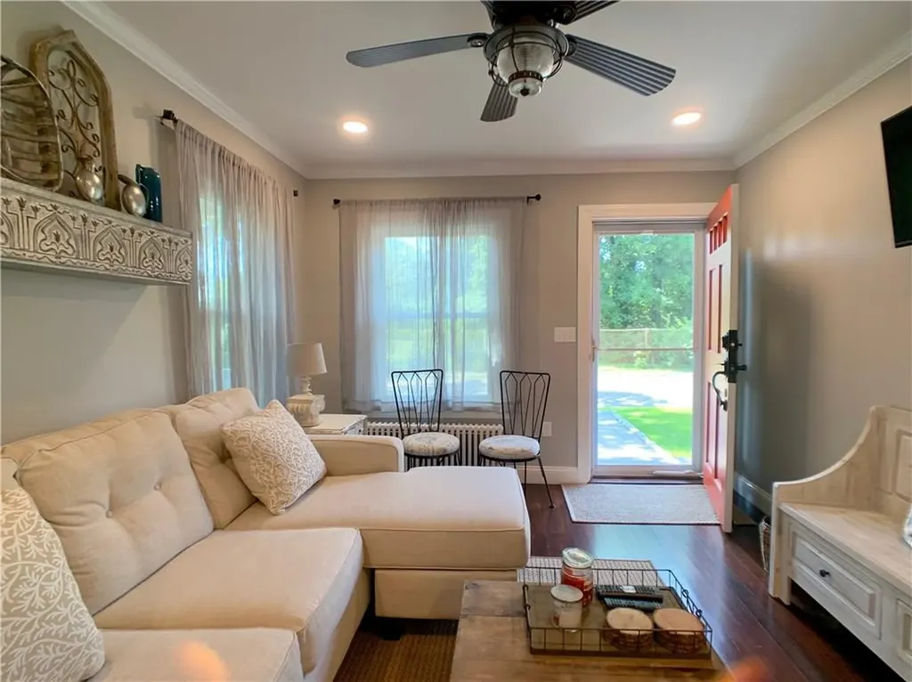 18 Sylvan Street Newport RI 02840