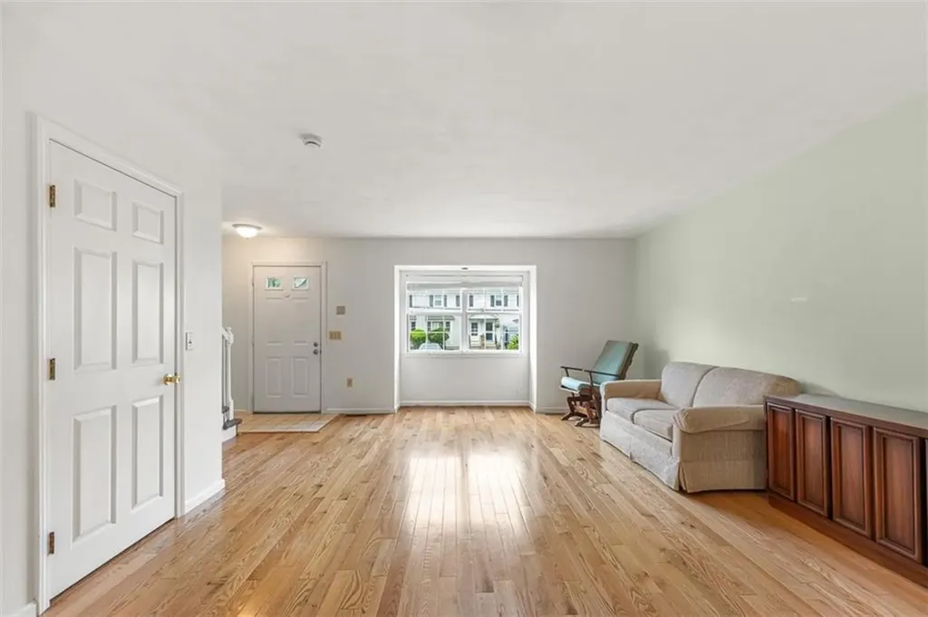 2 Magnum Court Smithfield RI 02917