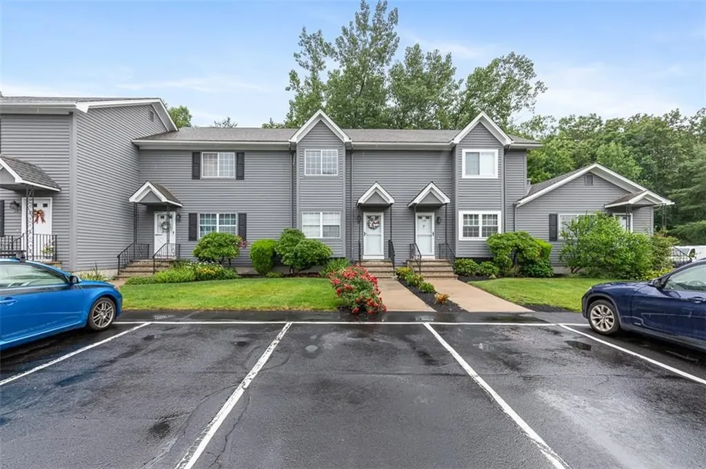 2 Magnum Court Smithfield RI 02917