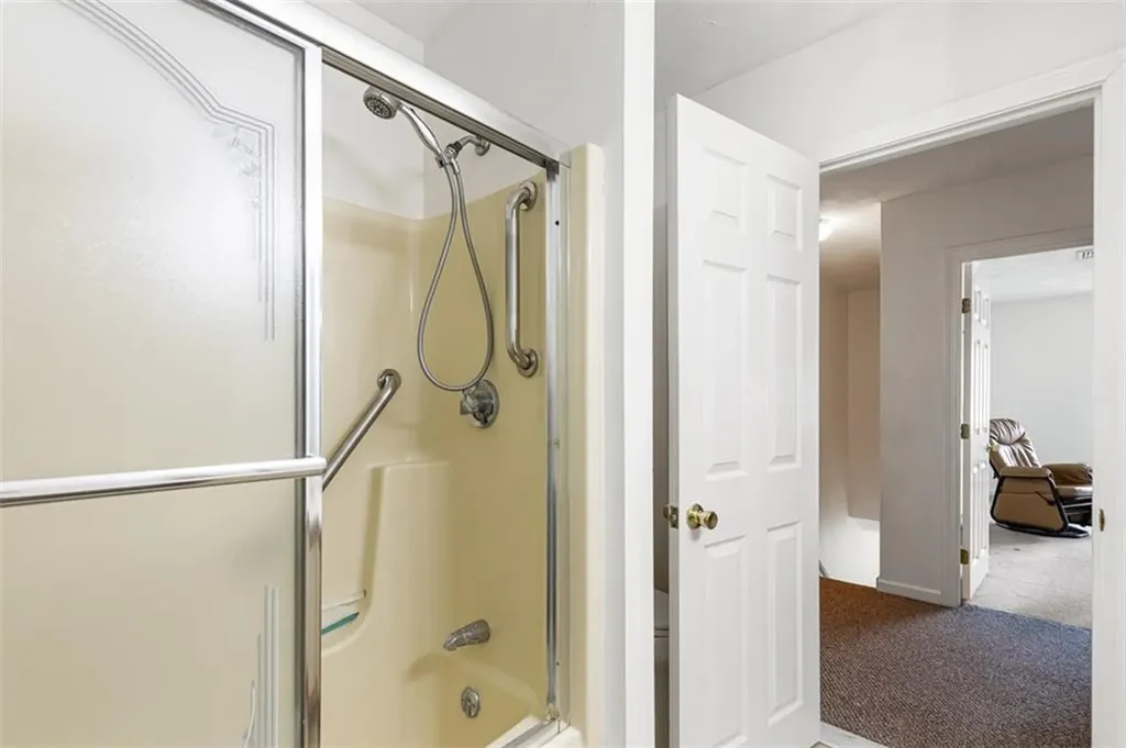 2 Magnum Court Smithfield RI 02917