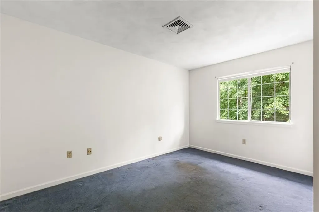 2 Magnum Court Smithfield RI 02917