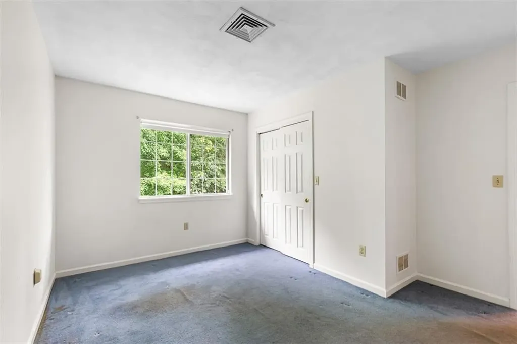2 Magnum Court Smithfield RI 02917