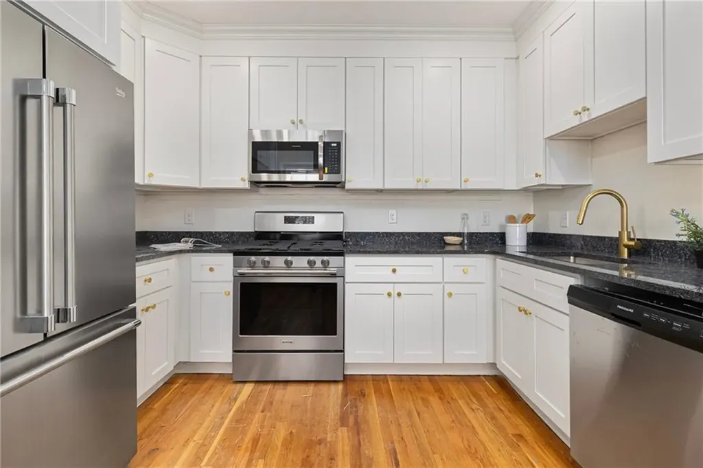 43 Chapin Avenue Providence RI 02909