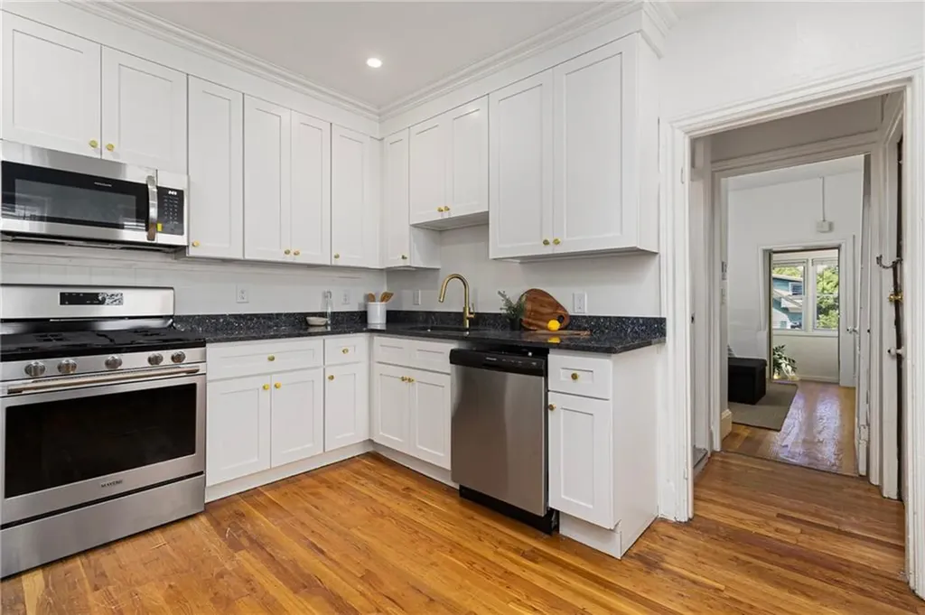43 Chapin Avenue Providence RI 02909