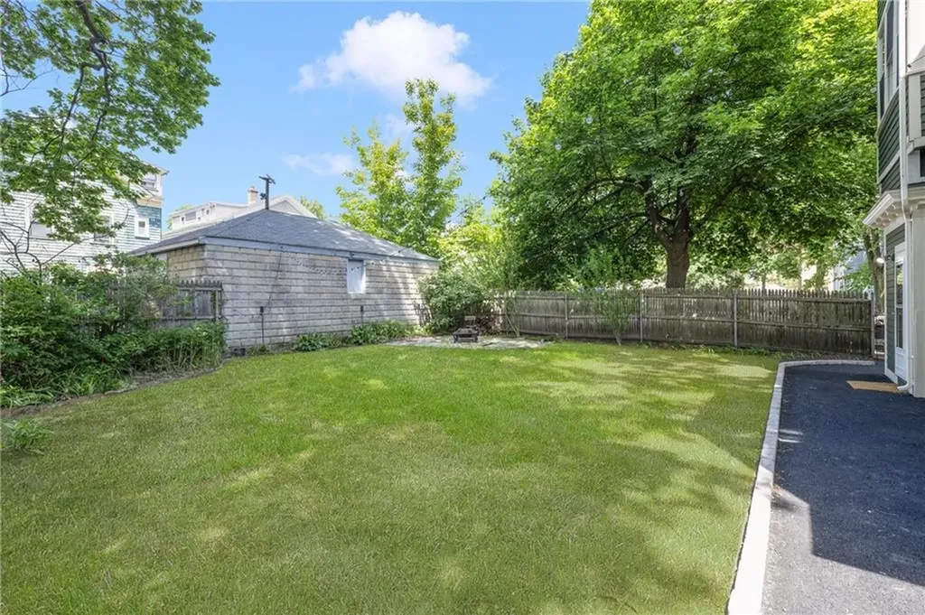 43 Chapin Avenue Providence RI 02909