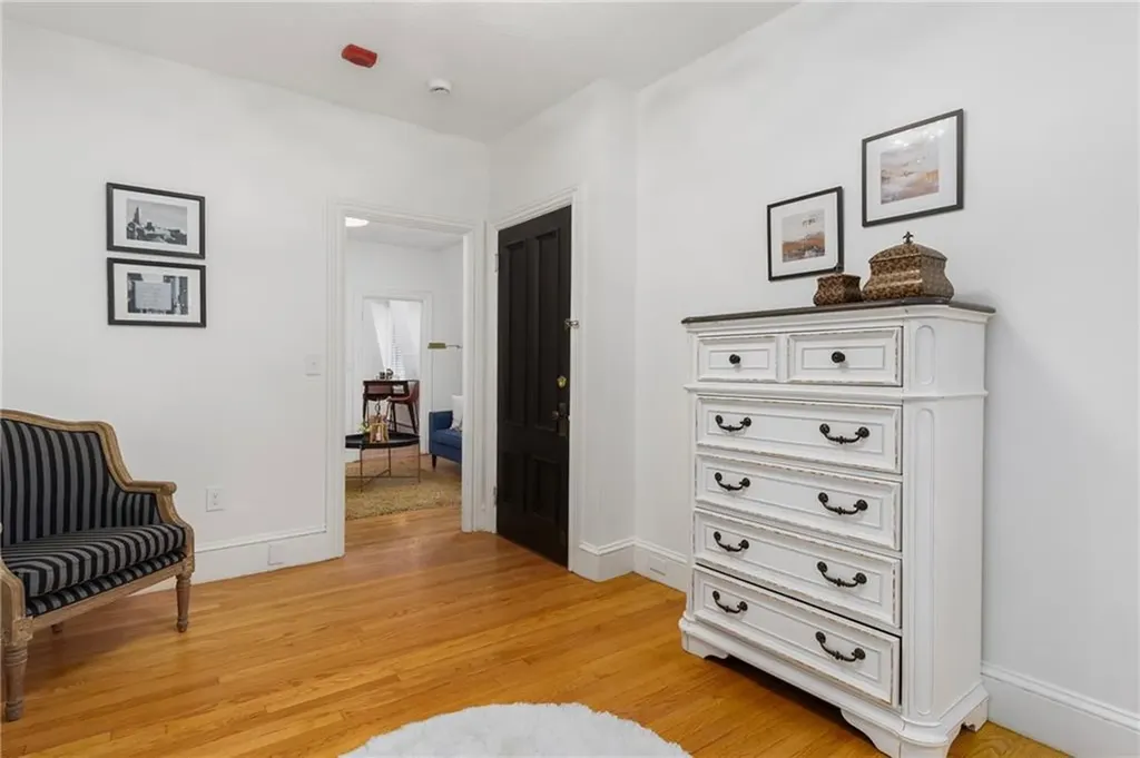 43 Chapin Avenue Providence RI 02909