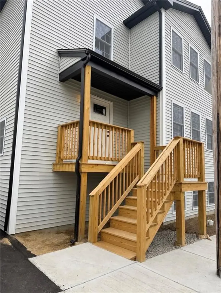 23 Concannon Street Providence RI 02904