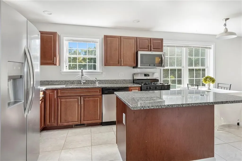 3070 Diamond Hill Road Cumberland RI 02864