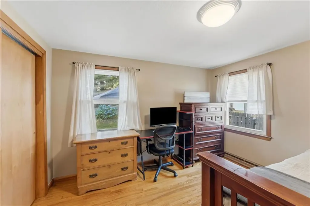 68 Brookside Avenue North Providence RI 02911