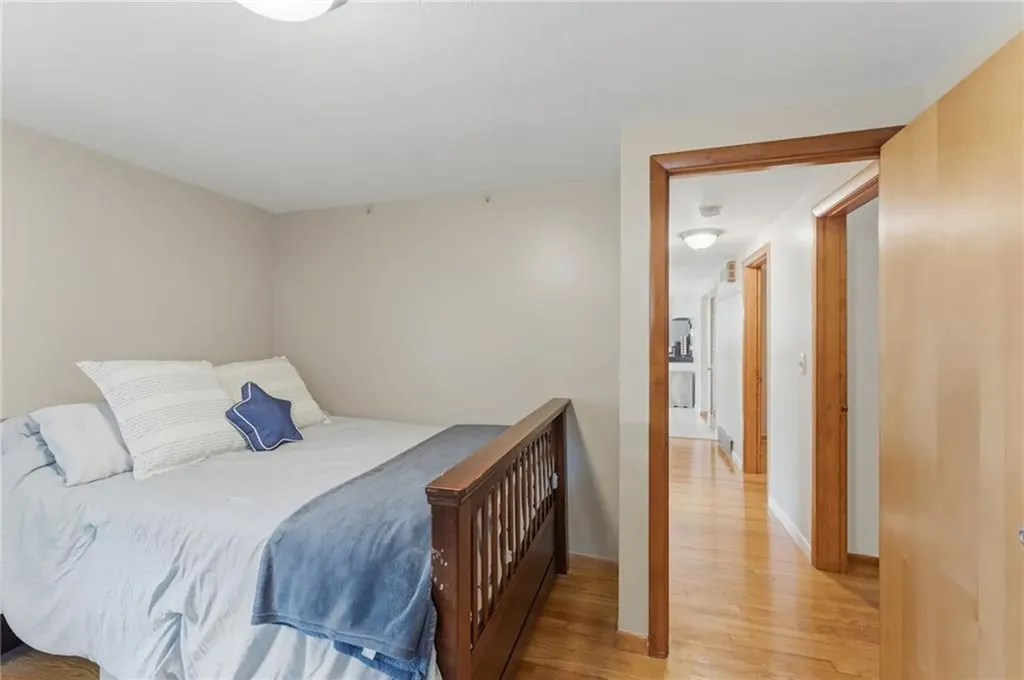 68 Brookside Avenue North Providence RI 02911