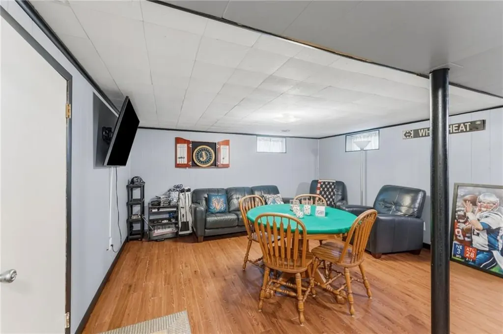 68 Brookside Avenue North Providence RI 02911