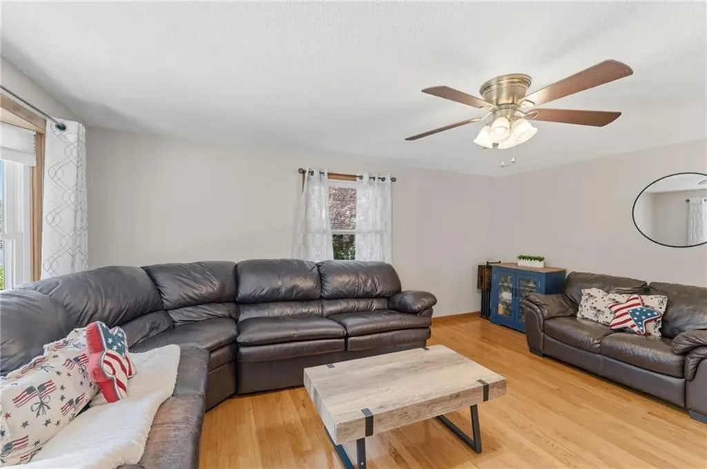 68 Brookside Avenue North Providence RI 02911