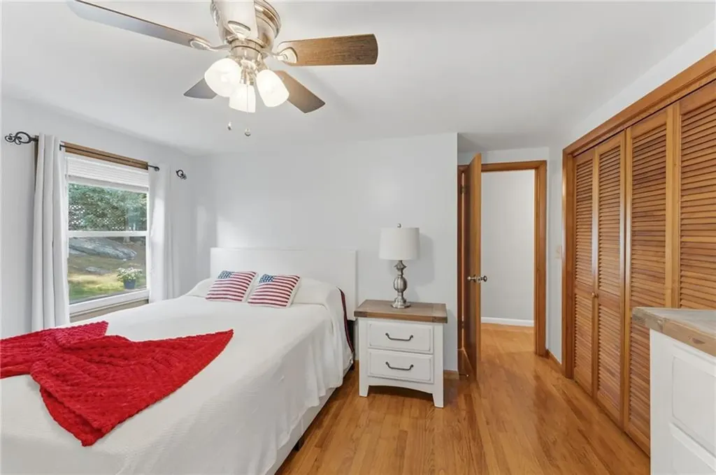 68 Brookside Avenue North Providence RI 02911