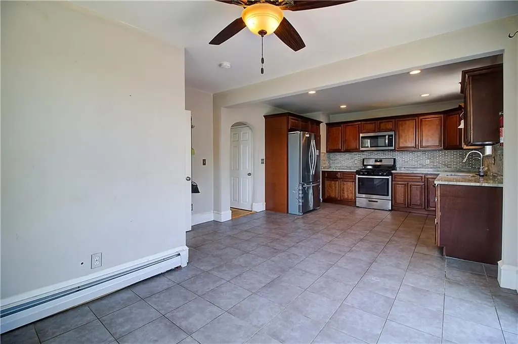 46 Irving Street North Providence RI 02904