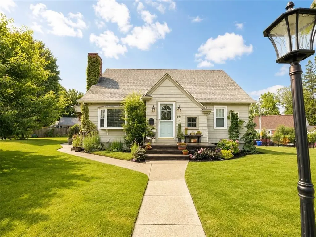 196 Fruit Hill Avenue North Providence RI 02911