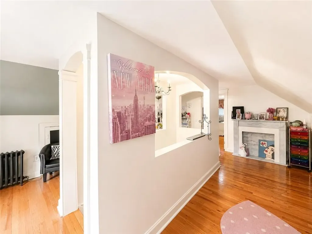196 Fruit Hill Avenue North Providence RI 02911