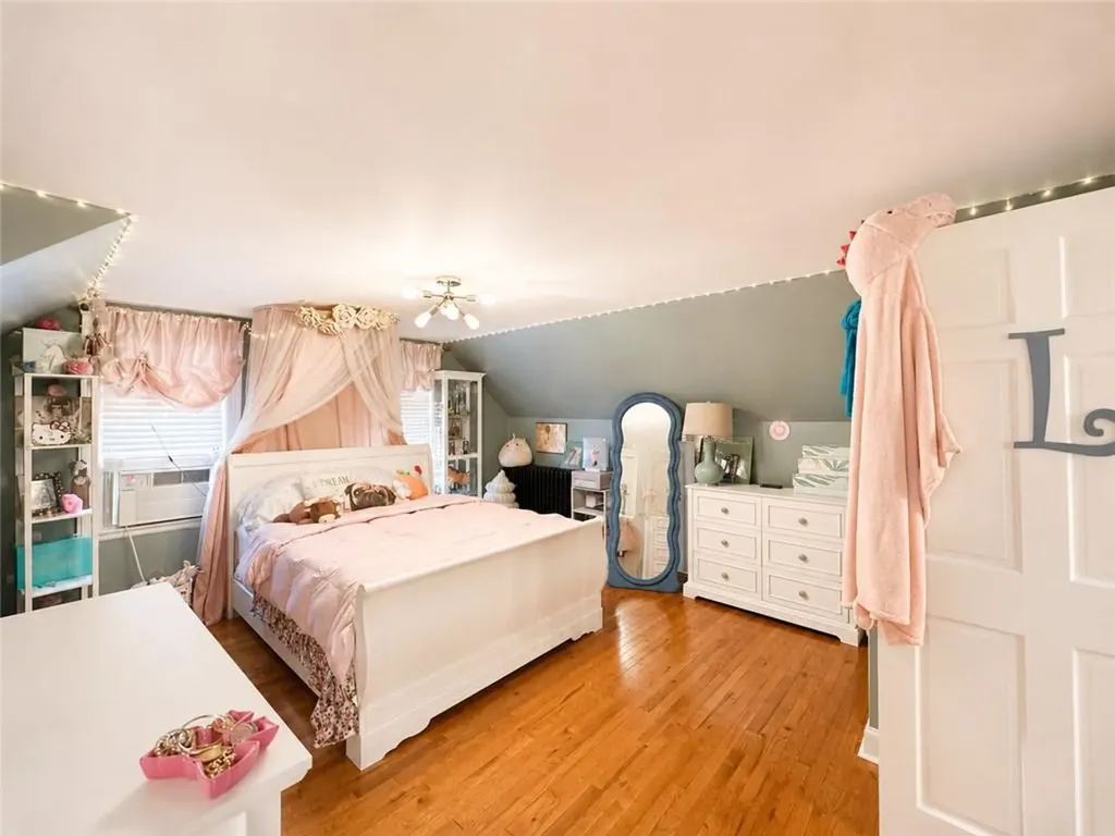 196 Fruit Hill Avenue North Providence RI 02911