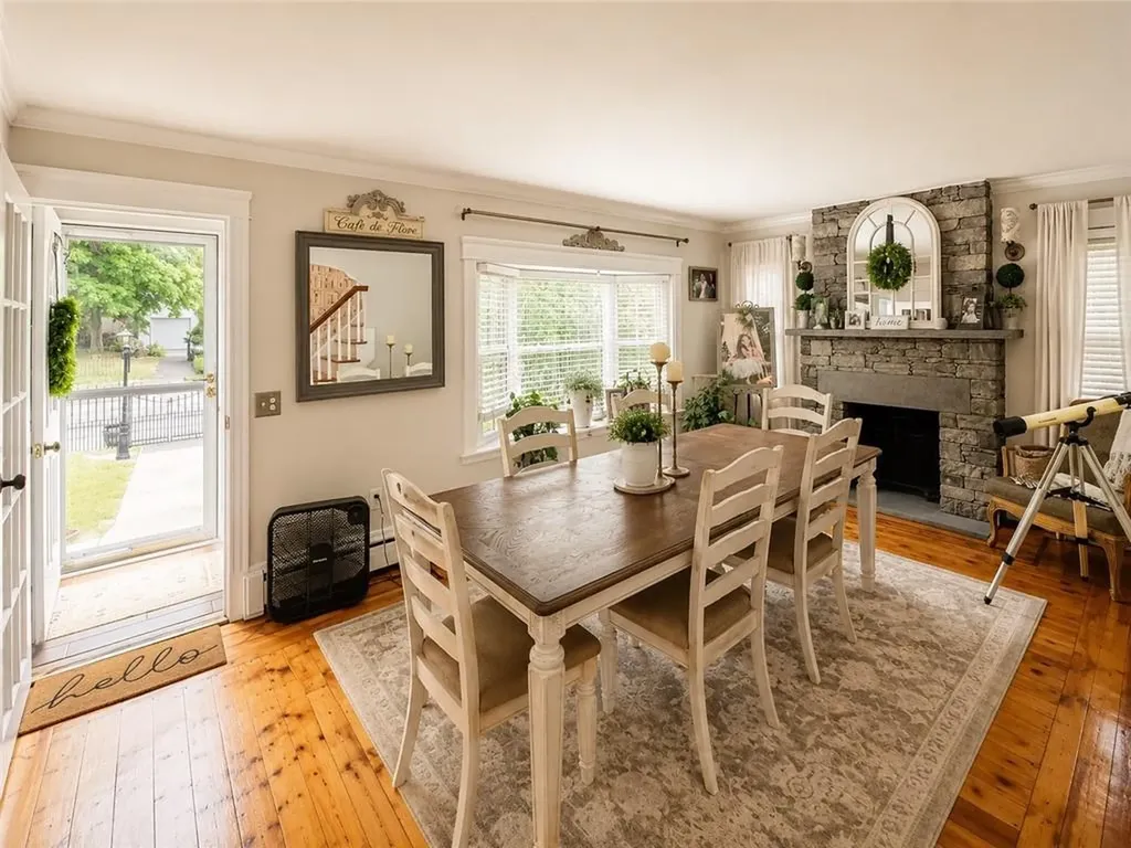 196 Fruit Hill Avenue North Providence RI 02911