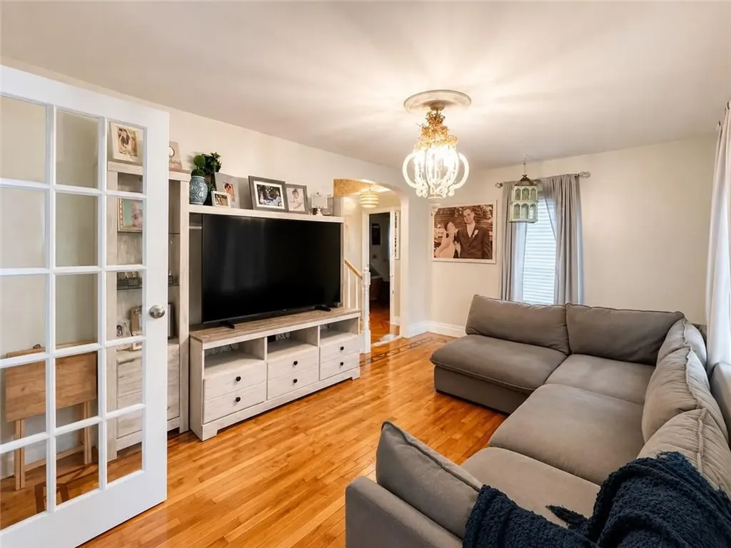196 Fruit Hill Avenue North Providence RI 02911