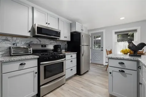 45 Gardiner Avenue North Kingstown RI 02852