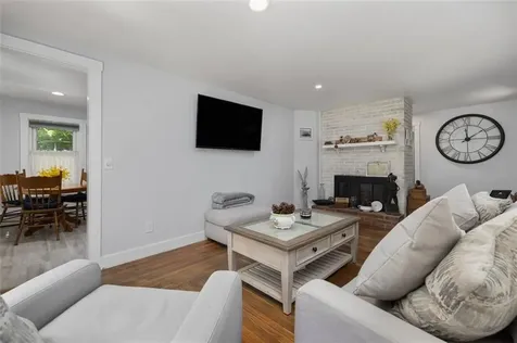45 Gardiner Avenue North Kingstown RI 02852