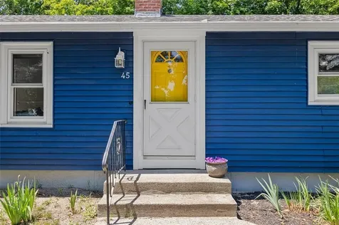 45 Gardiner Avenue North Kingstown RI 02852