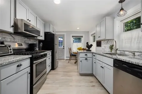 45 Gardiner Avenue North Kingstown RI 02852