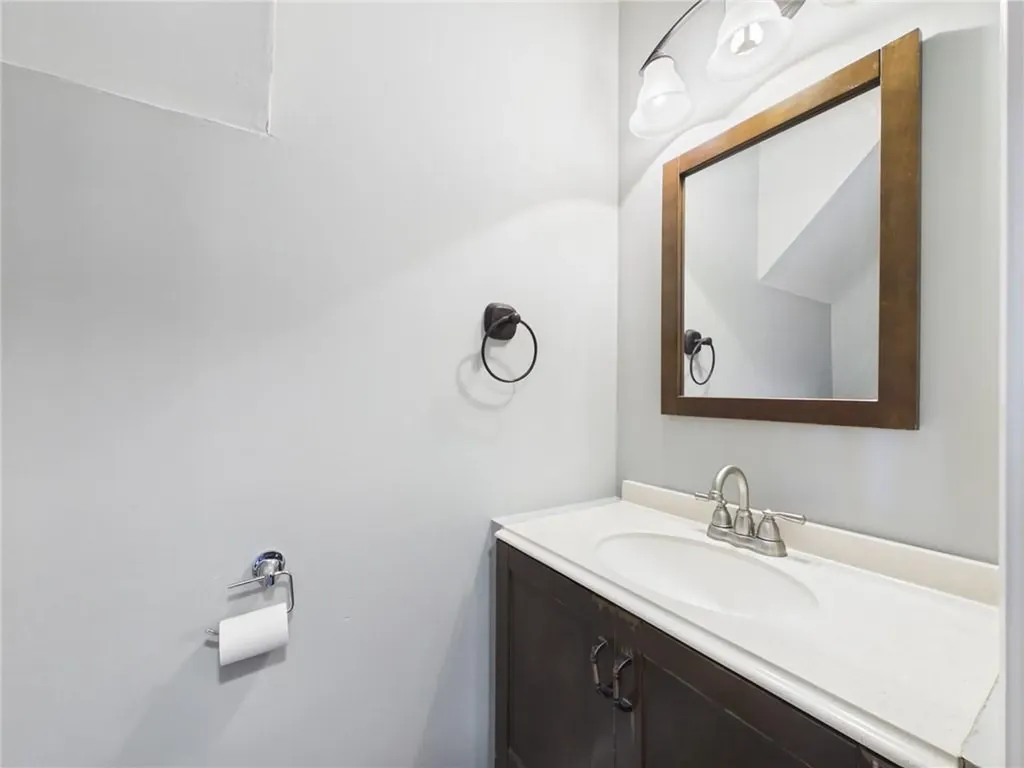13 Clyde Street Providence RI 02908