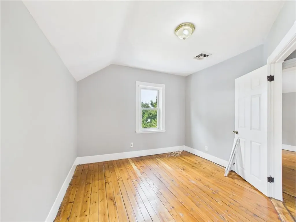 13 Clyde Street Providence RI 02908