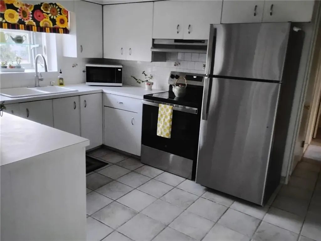 14 Elmhurst Drive Smithfield RI 02828