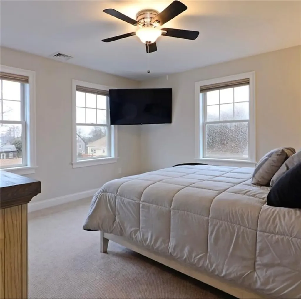 13 Arnold Avenue Jamestown RI 02835