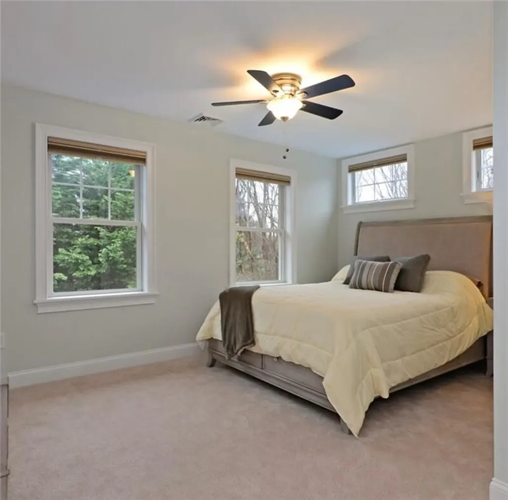13 Arnold Avenue Jamestown RI 02835