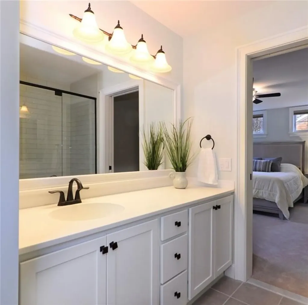13 Arnold Avenue Jamestown RI 02835