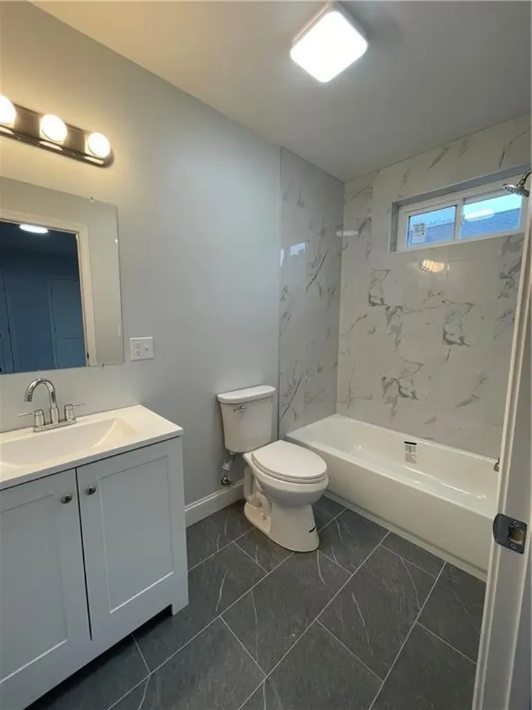 14 Sherwood Street Providence RI 02908